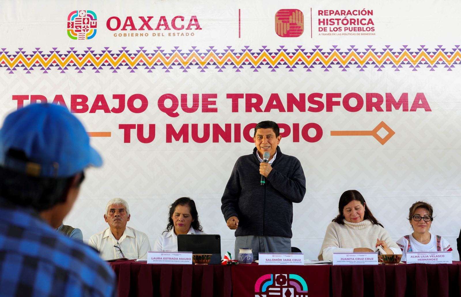 Trabajo directo y sin intermediarios entre municipios, el nuevo modelo de Gobierno, destaca Salomón Jara en Santo Domingo Xagacía