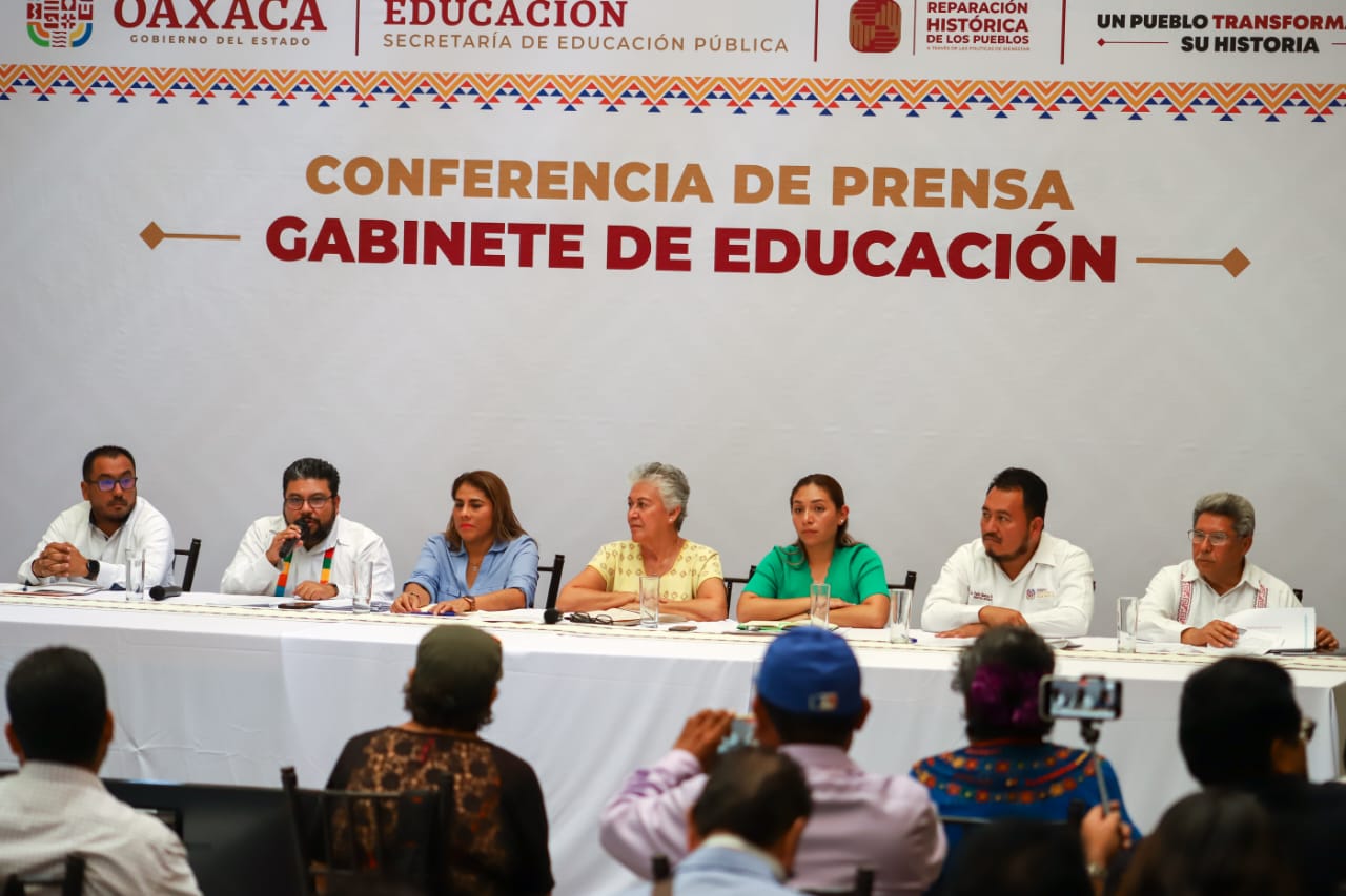 Refrendan trabajo gubernamental y diálogo para garantizar el derecho a la educación
