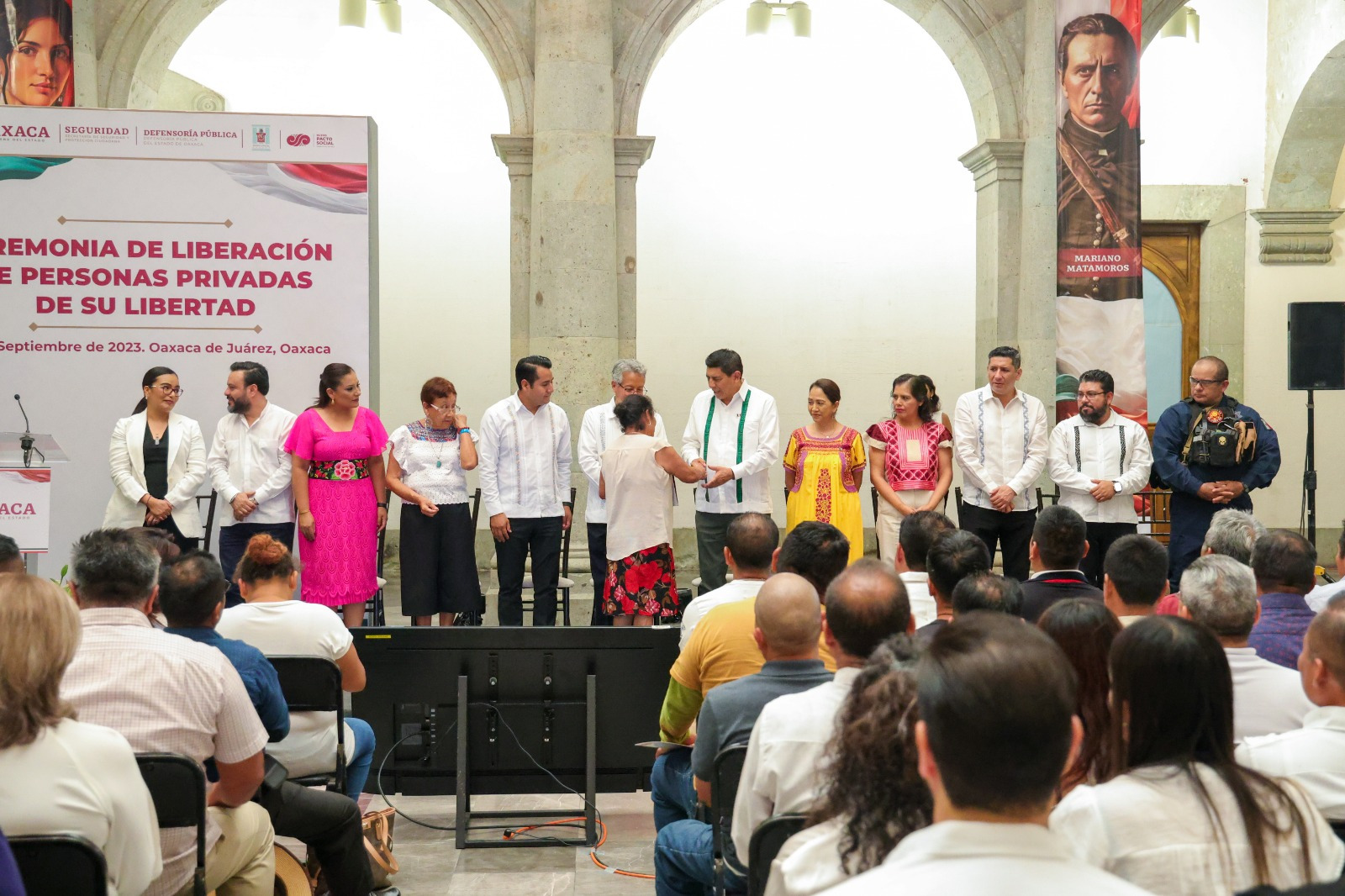 Entrega Gobierno del Estado boletas de liberación a 170 personas indígenas y de escasos recursos