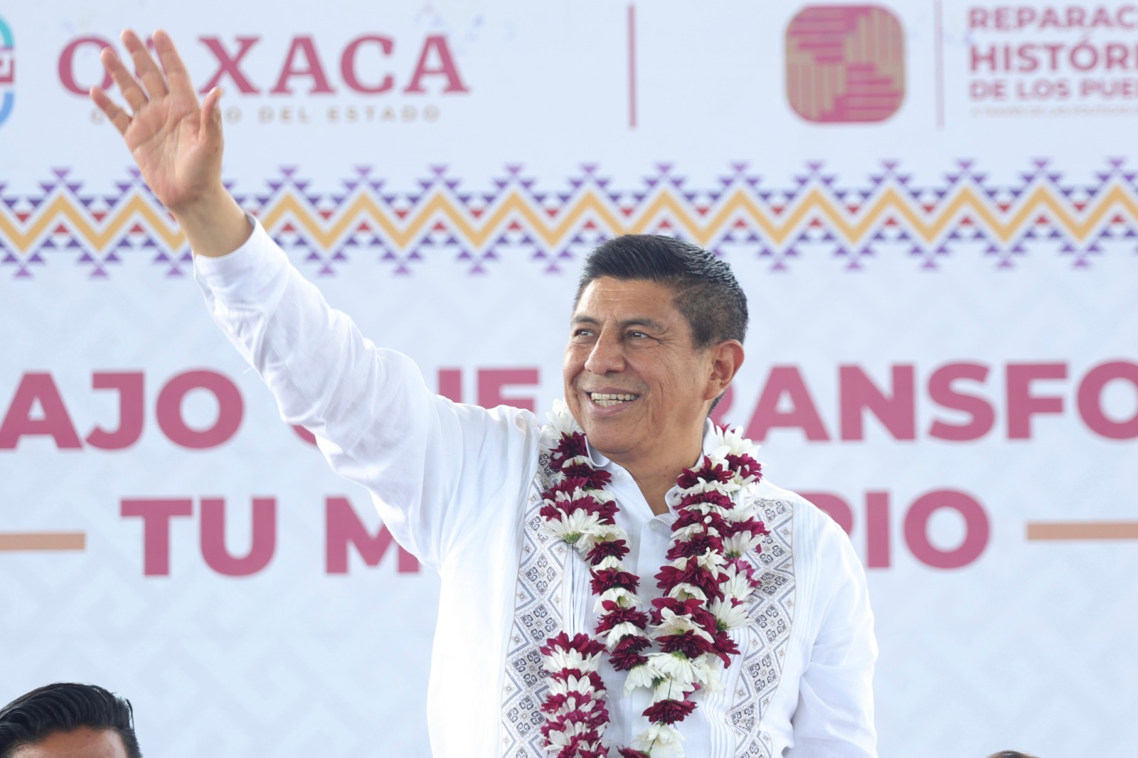 Apuesta Gobierno estatal a la alimentación, salud e infraestructura para transitar a la transformación de Santa María Huatulco