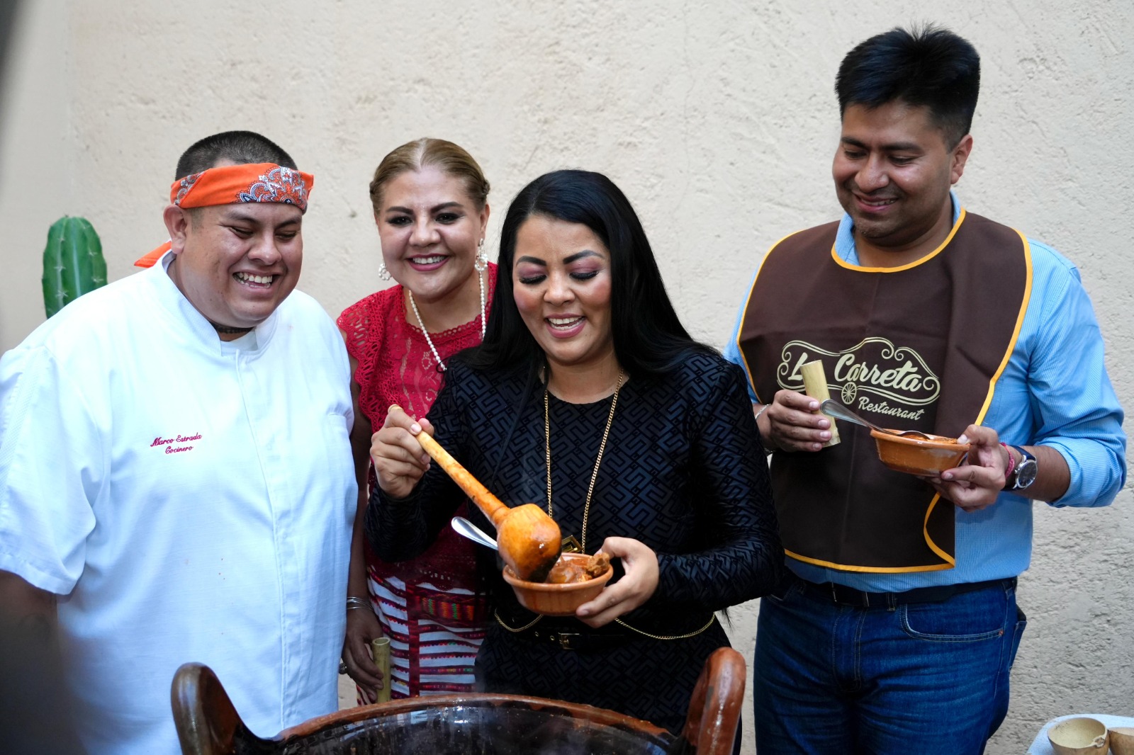 Invitan a vivir el XVII Festival Mole de Caderas y la Guelaguetza Ñuu Savi en Huajuapan de León