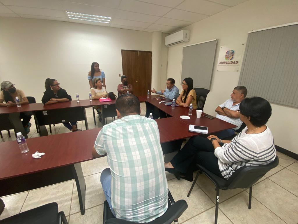 A través del dialogo, atiende Semovi demandas de personas concesionarias