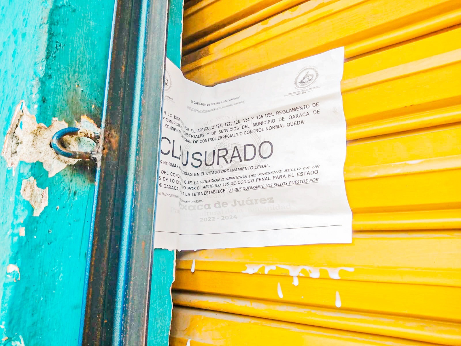 Clausuran puntos irregulares de venta de boletos de viaje a personas migrantes