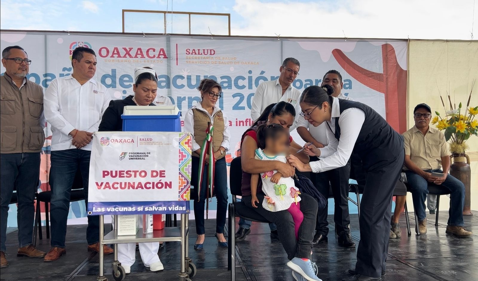 Arranca SSO campaña de vacunación para temporada invernal en Oaxaca