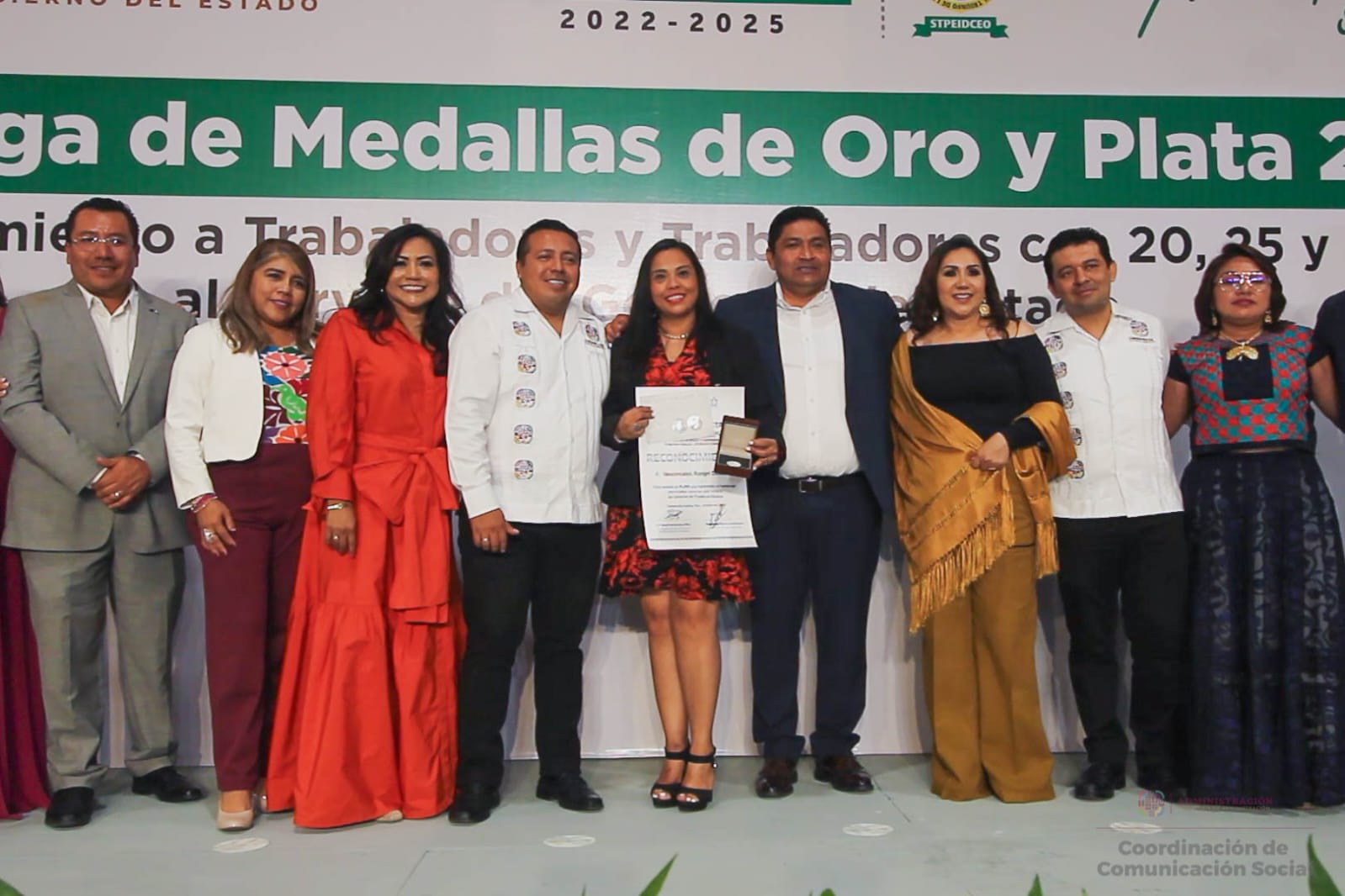 Reconoce Secretaría de Administración vocación de servicio, esfuerzo y dedicación de base trabajadora