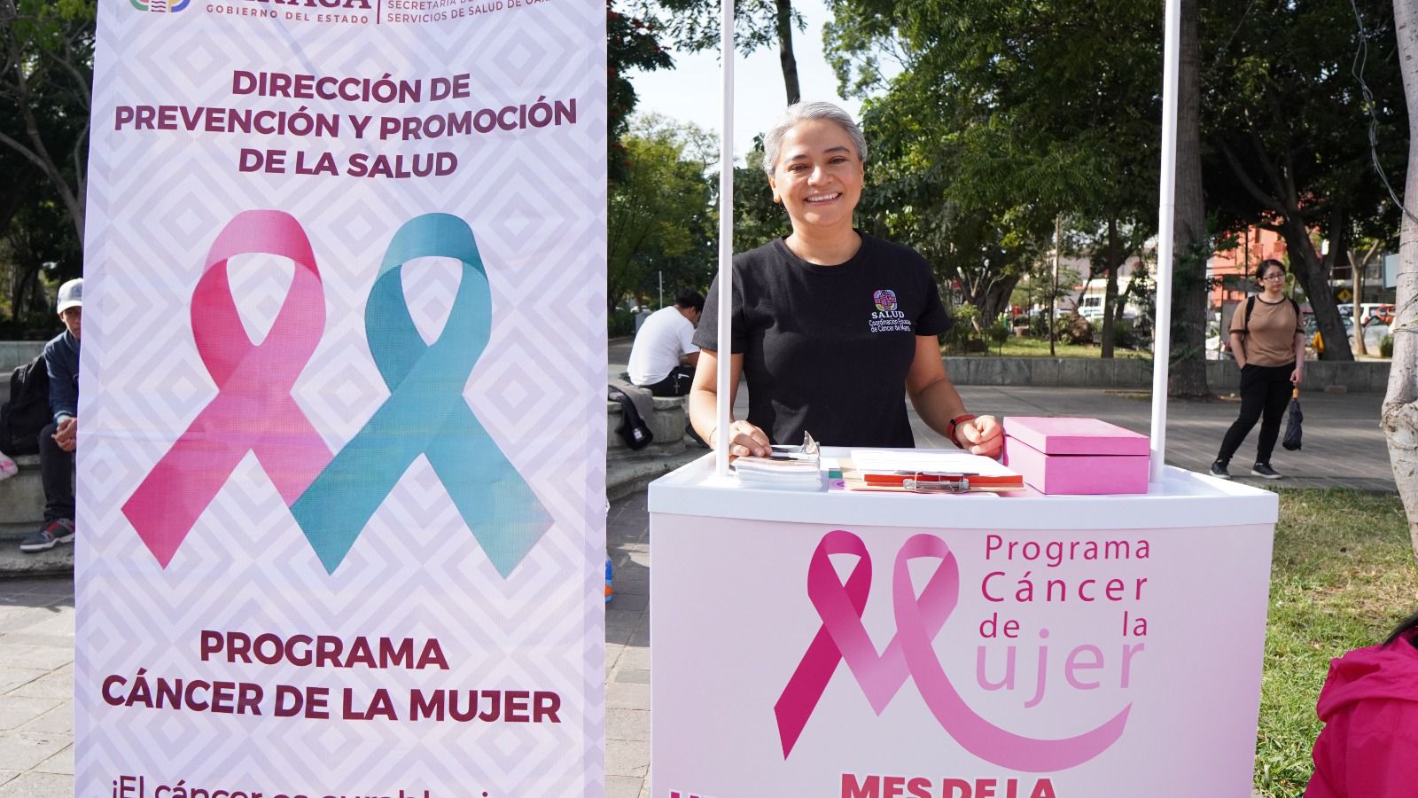 Realiza SSO Bailatón Rosa para promover la adopción de estilos de vida activos y saludables