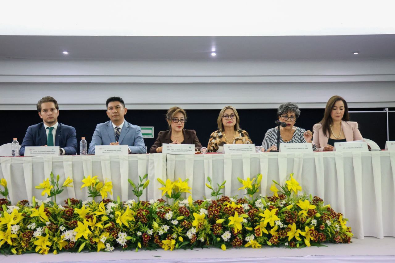 Con congreso académico, conmemoran XXV Aniversario del Hospital de la Niñez Oaxaqueña