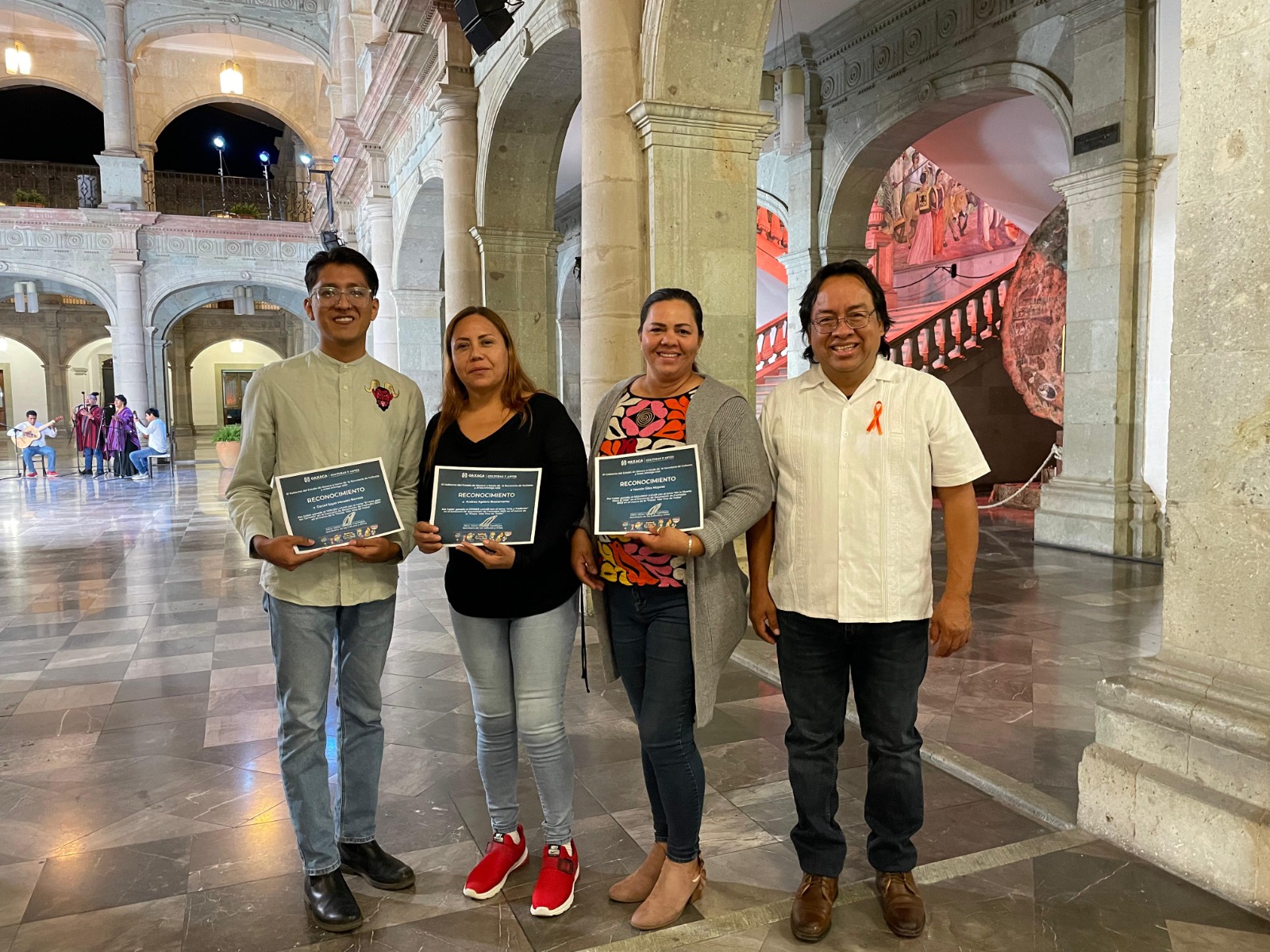 Premian a personas ganadoras del Concurso de Decoración de Fachadas 2023