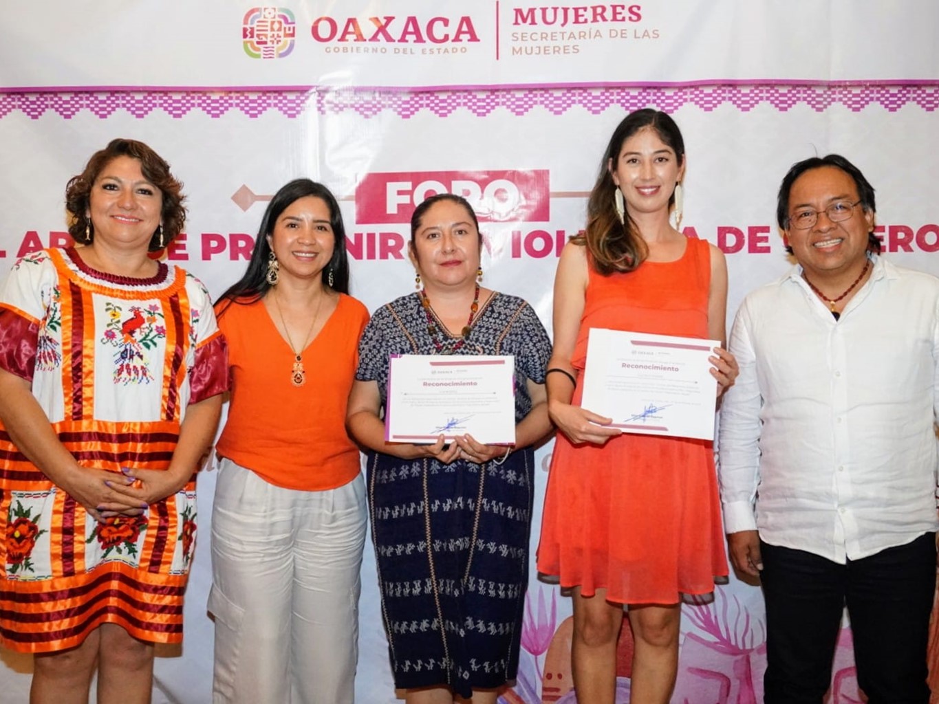 Previenen Secretaría de las Mujeres y Seculta la violencia a través del arte