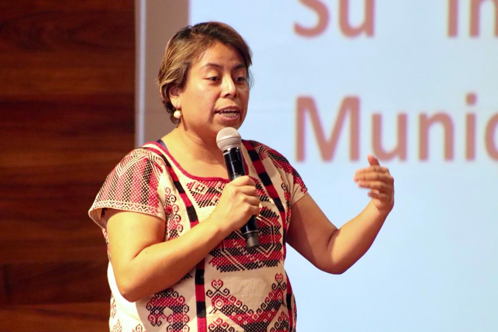 Capacitan a nuevas autoridades locales sobre obligatoriedad de Instancias Municipales de las Mujeres