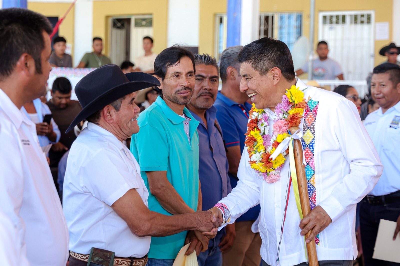 El destino de Oaxaca no es la pobreza, sino el desarrollo, afirma Salomón Jara en San Nicolás Hidalgo