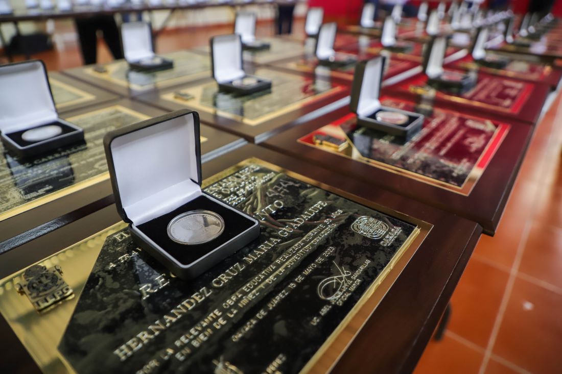 Este 12 de enero concluye plazo de recepción de documentos para estímulos a docentes y personal administrativo