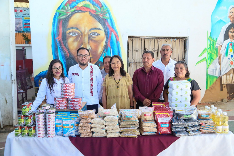 Con entrega de apoyos, DIF Oaxaca impacta en la calidad de vida de habitantes de los Valles Centrales