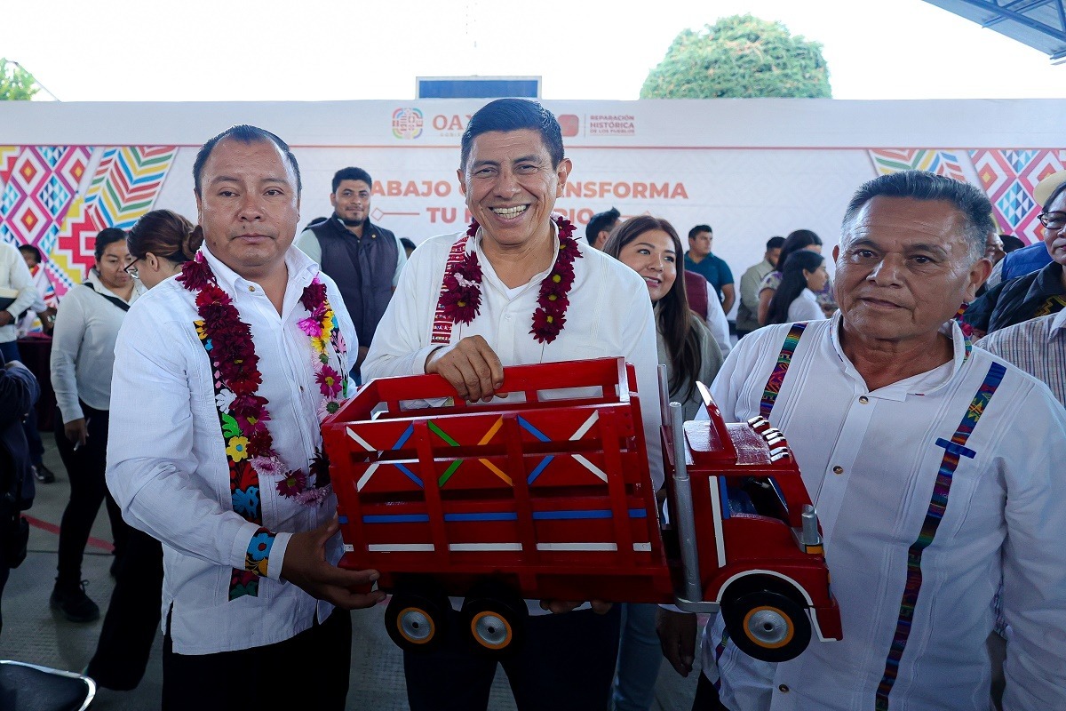 Trabajo que Transforma tu Municipio lleva más de 17 mdp a Santiago Tenango