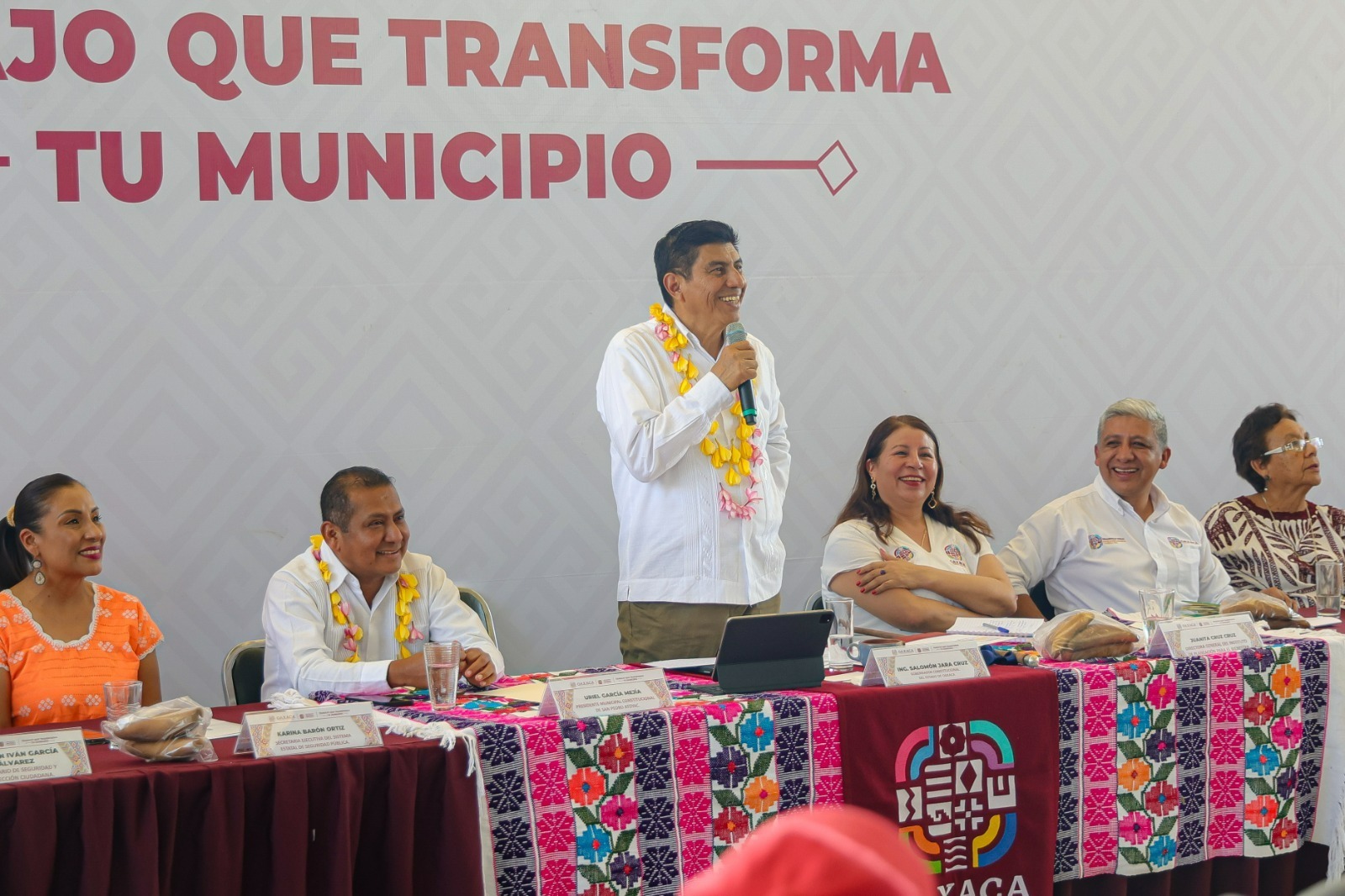 Estamos escribiendo el destino de San Pedro Atoyac con desarrollo y bienestar: Salomón Jara Cruz