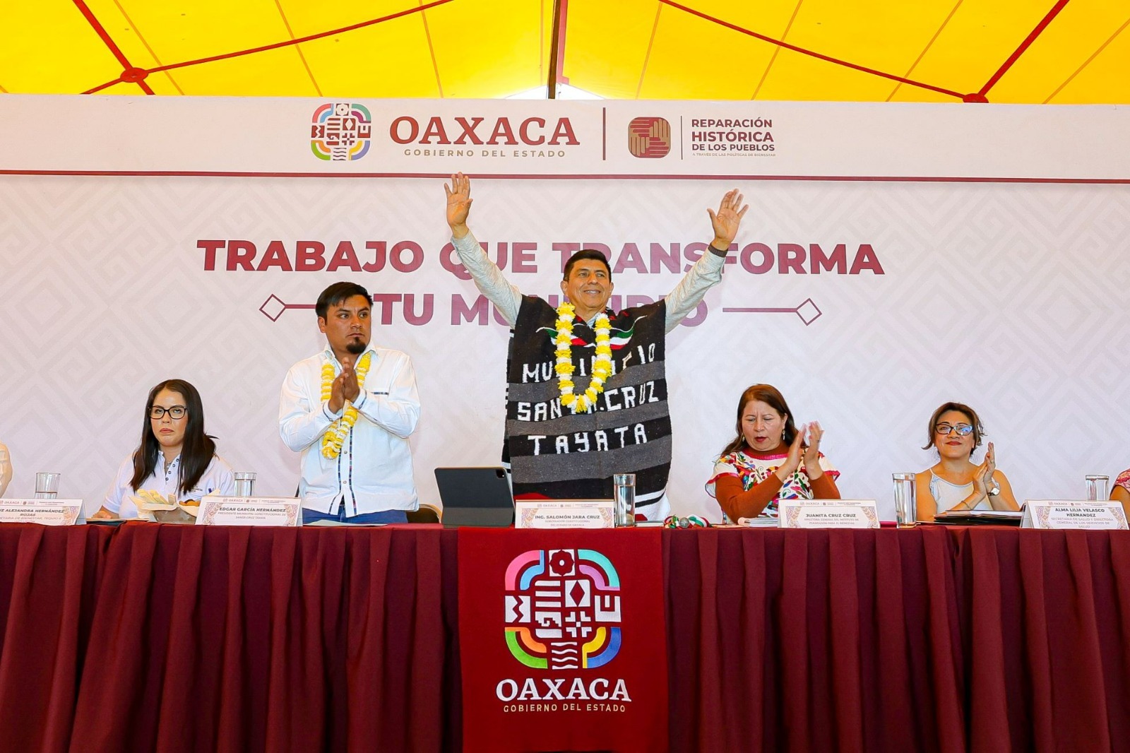 Gobierno del Estado invierte en caminos y mejoramiento de vivienda en Santa Cruz Tayata