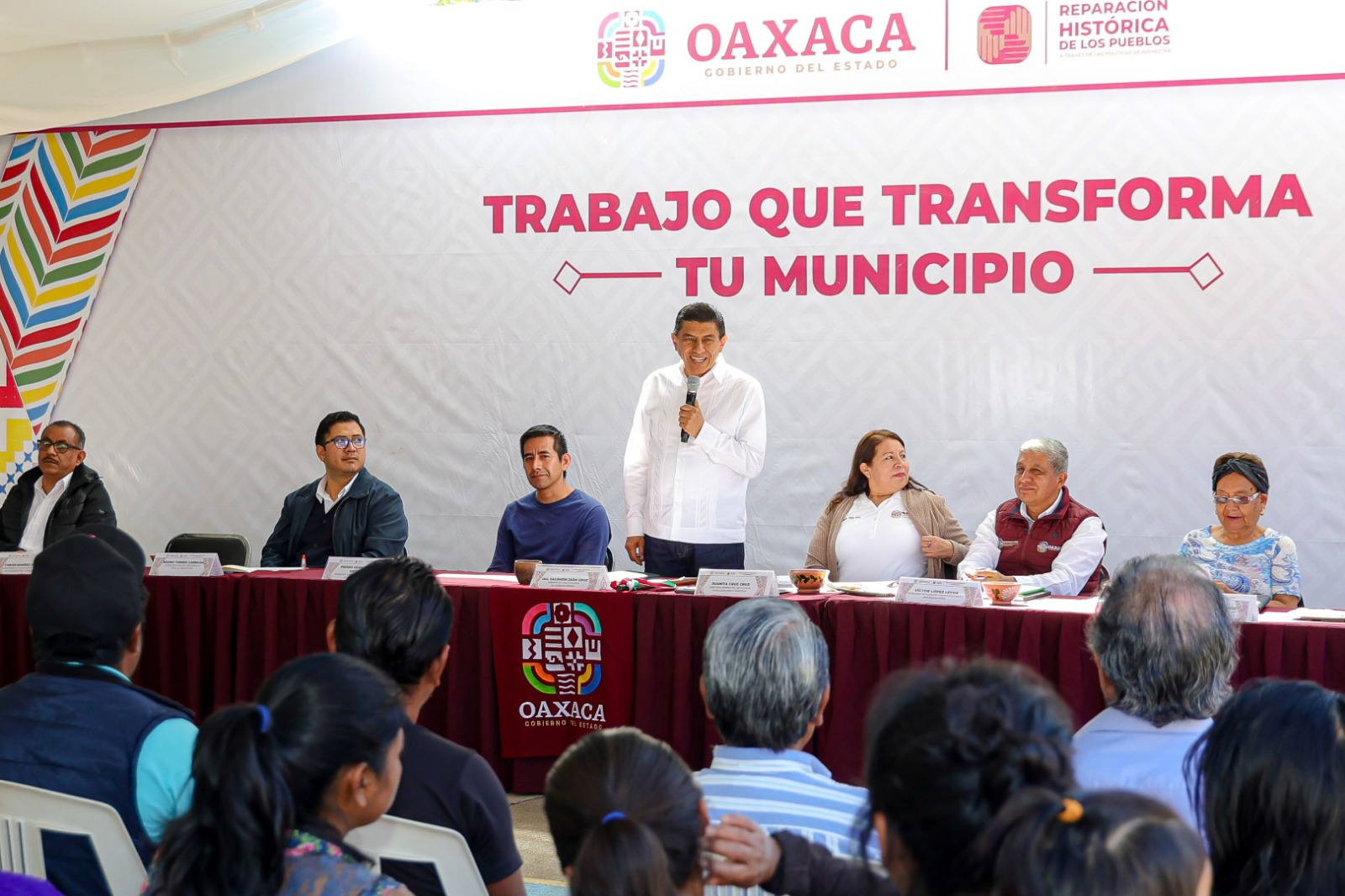 Llegan apoyos a Santiago Lalopa con Trabajo que Transforma tu Municipio