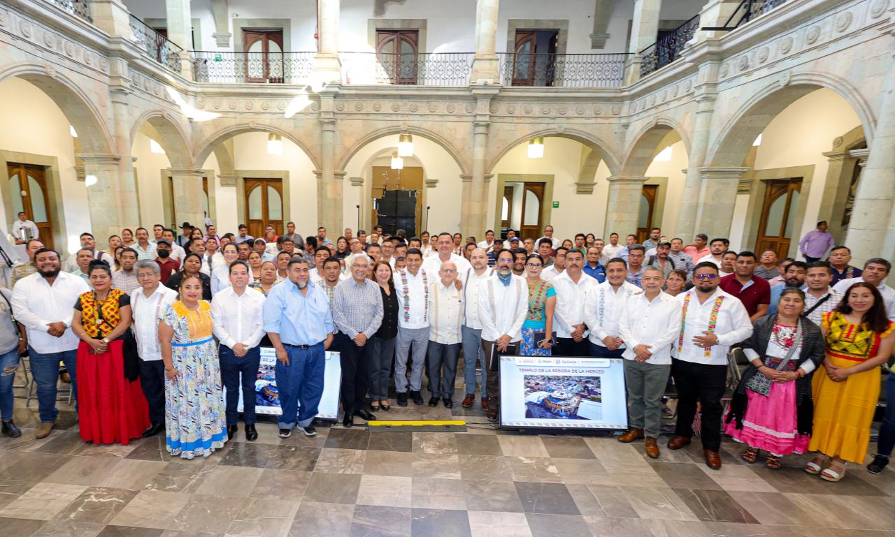 Convoca Gobierno de Oaxaca a autoridades municipales a vigilar reconstrucción del patrimonio cultural