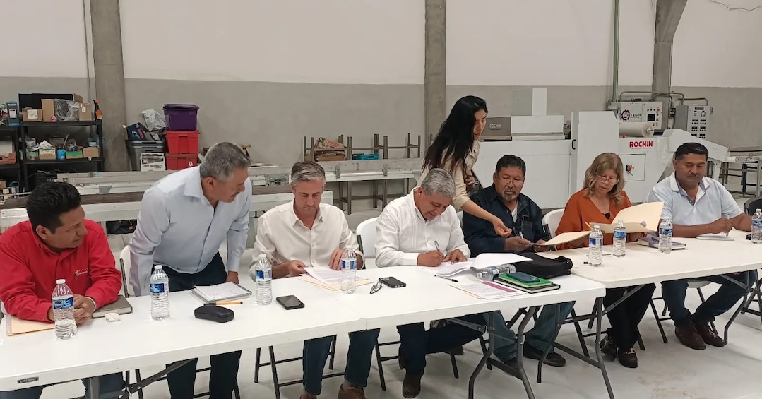 Productores de Huixtepec abren puertas comerciales hacia Estados Unidos y Canadá