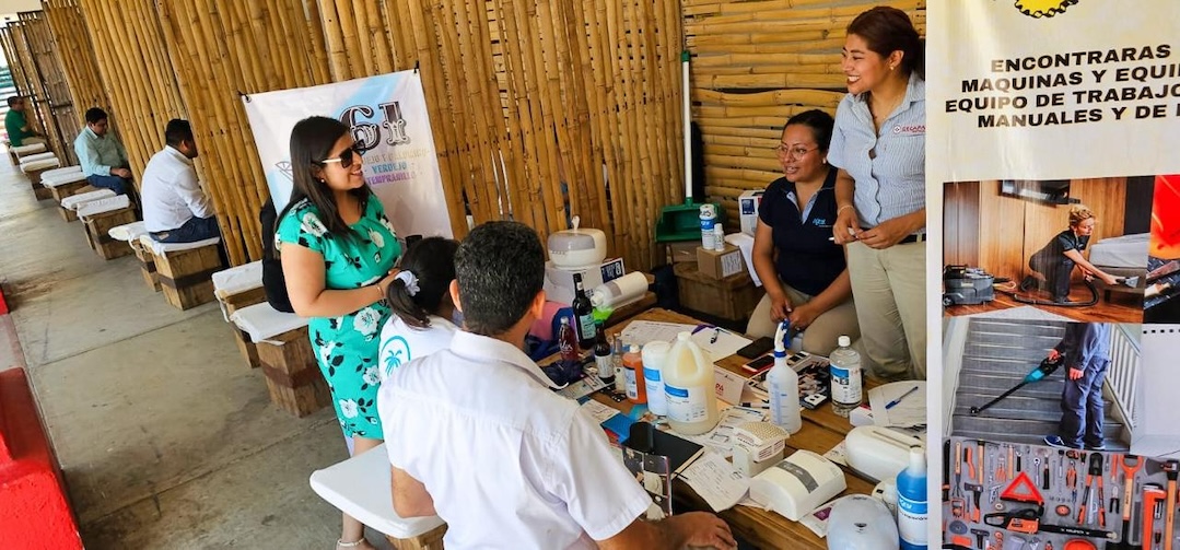 Impulsa Sedeco crecimiento de empresas y comercios de la Costa