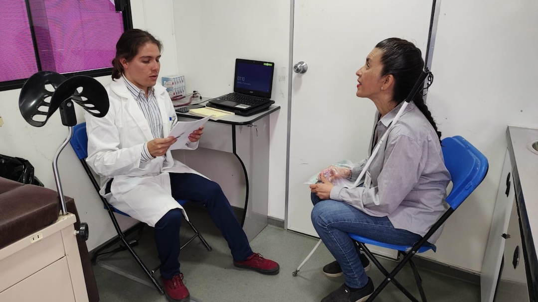 Ofrecen servicios de salud gratuitos en el Sistema DIF Oaxaca