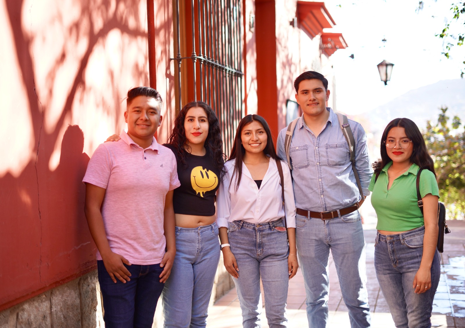 Exhortan a madres y padres de familia a hablar de sexualidad segura con adolescentes