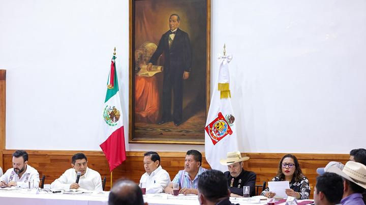 Escucha Mesa de Atención Agraria Federal y Estatal problemática de San Andrés Teotilálpam