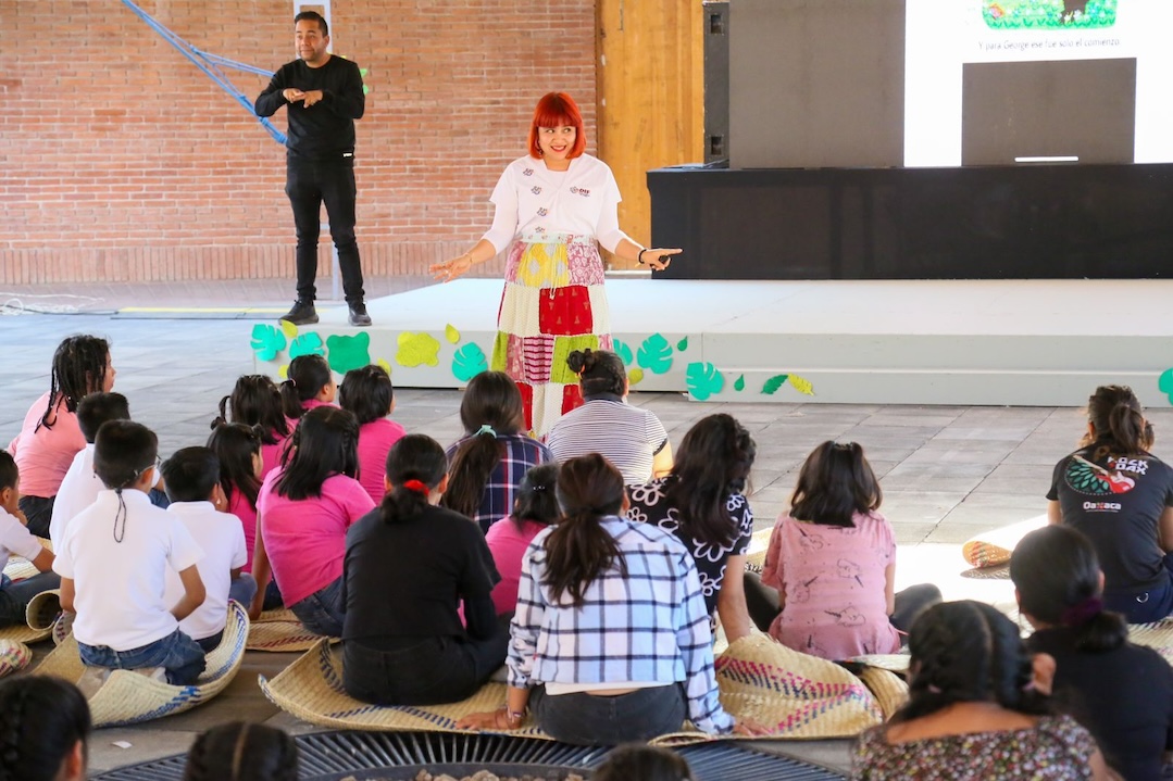 Increíble viernes de lectura se vivió en las casas hogar del DIF Oaxaca