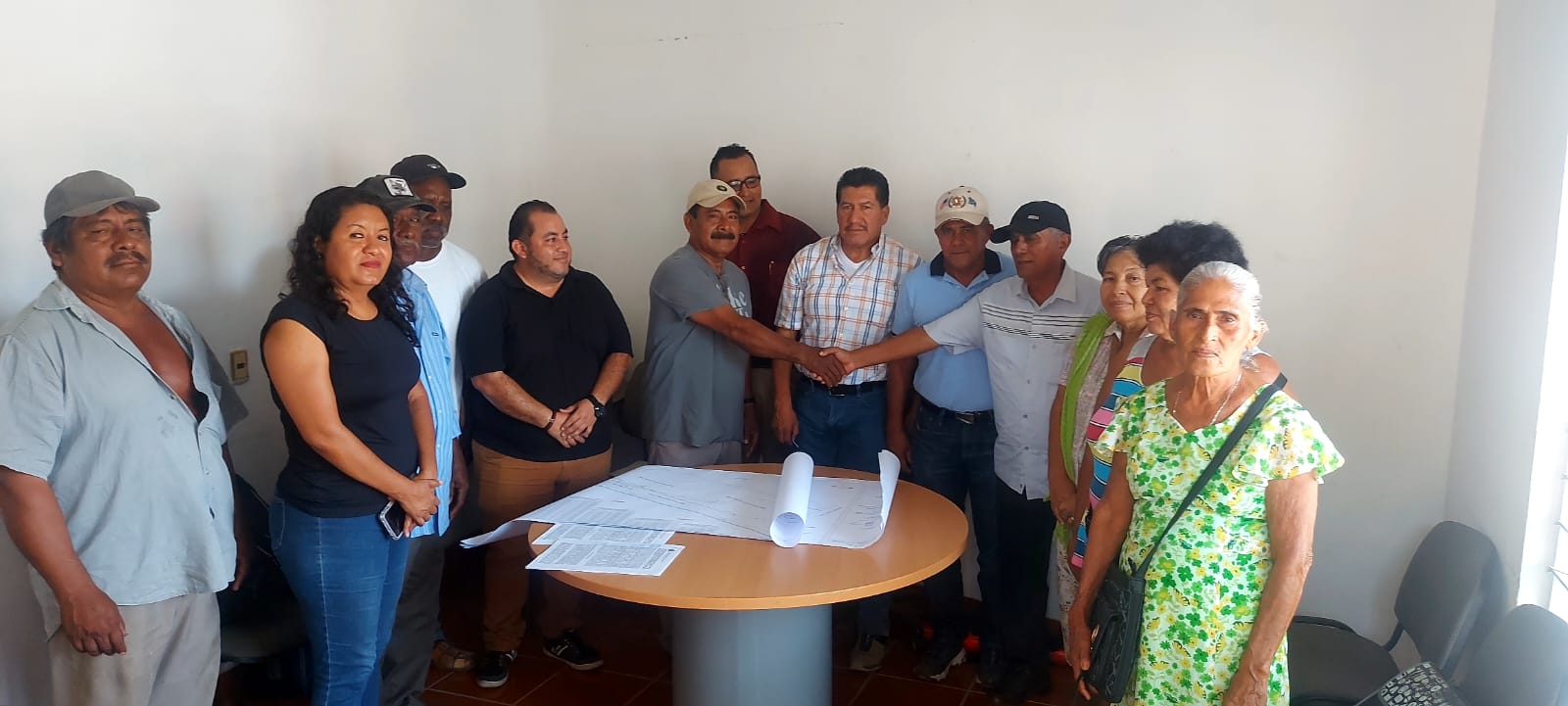Brinda Gobierno de Oaxaca certeza jurídica a la tenencia de la tierra en la Costa