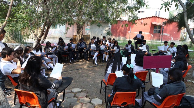 Promueve CECyTEO Miércoles de Lectura en sus 106 centros educativos