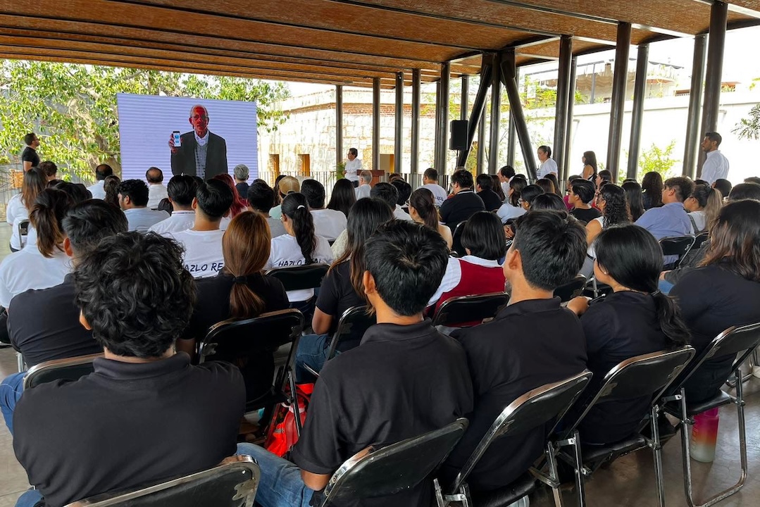 Destaca estudiantado de la UTVCO en concurso Oaxaca Emprende 2024