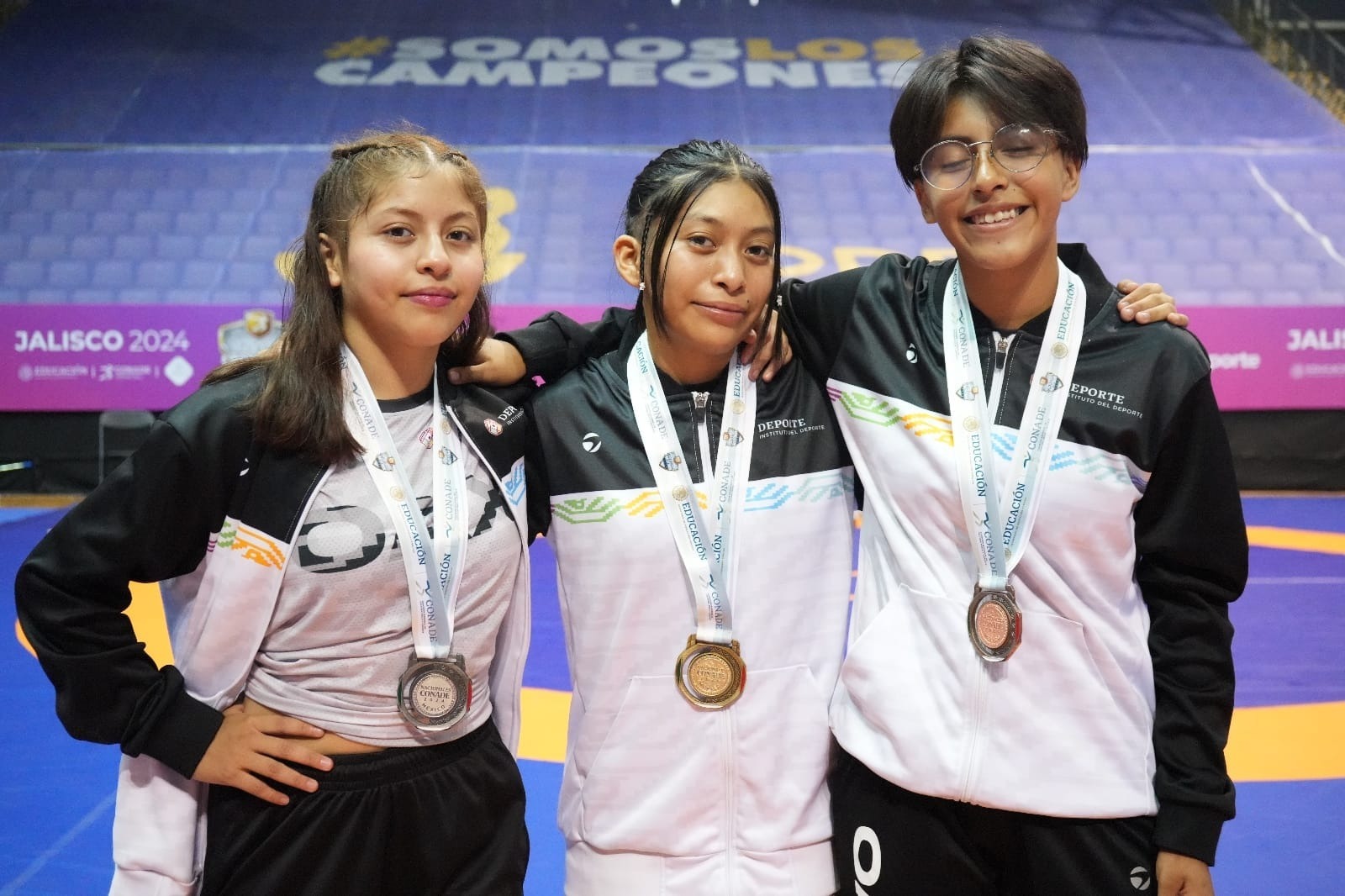 Oaxaqueñas destacan en luchas asociadas en los Nacionales Conade 2024