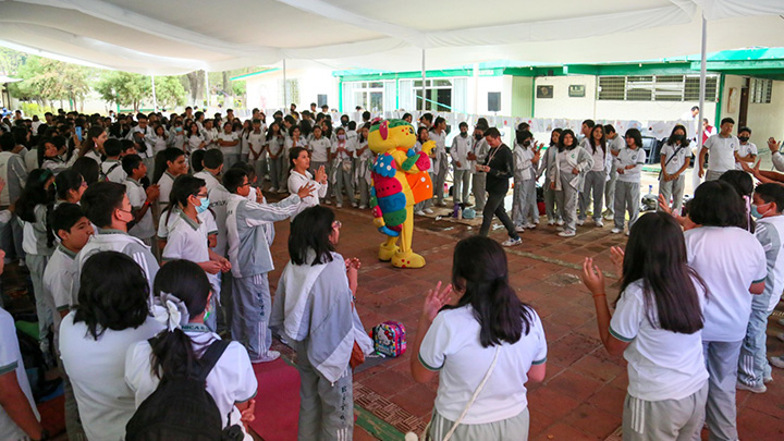 Viernes de lectura con Minutos para Imaginar llegan a la Técnica 6 en la capital oaxaqueña