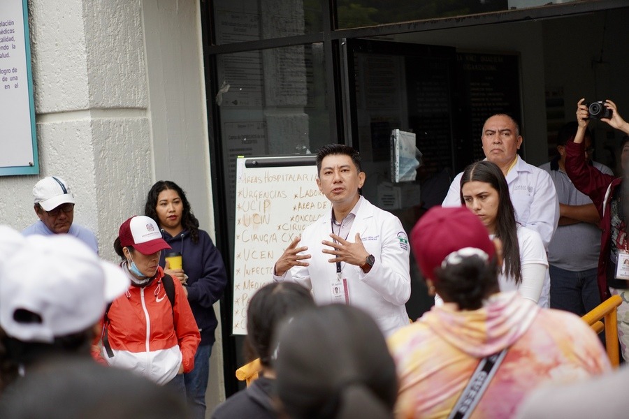 Realizan Tequio Bienestar para limpieza del Hospital de la Niñez Oaxaqueña