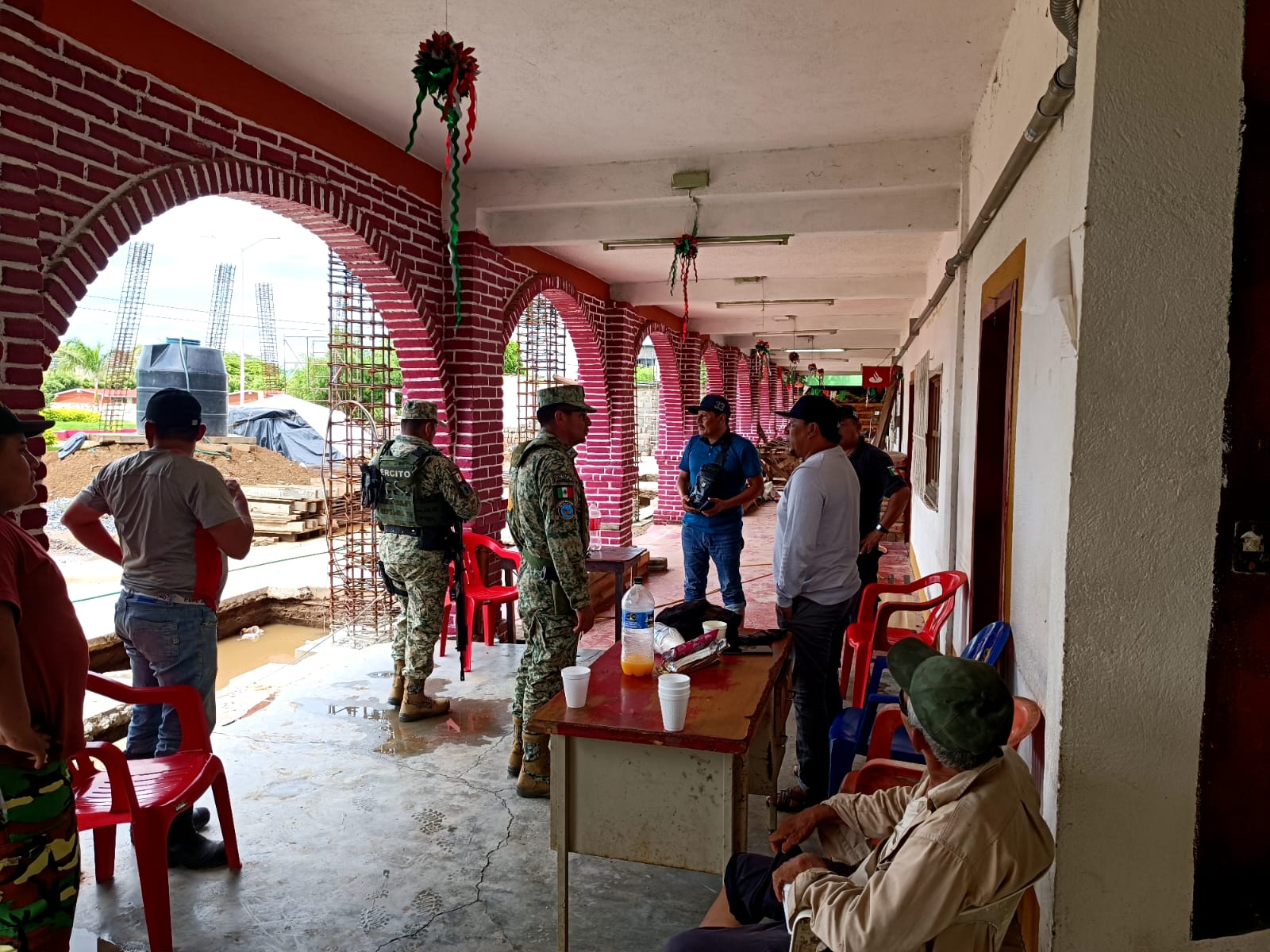 Coordina Sego acciones para atender a personas afectadas por las lluvias en San Francisco del Mar