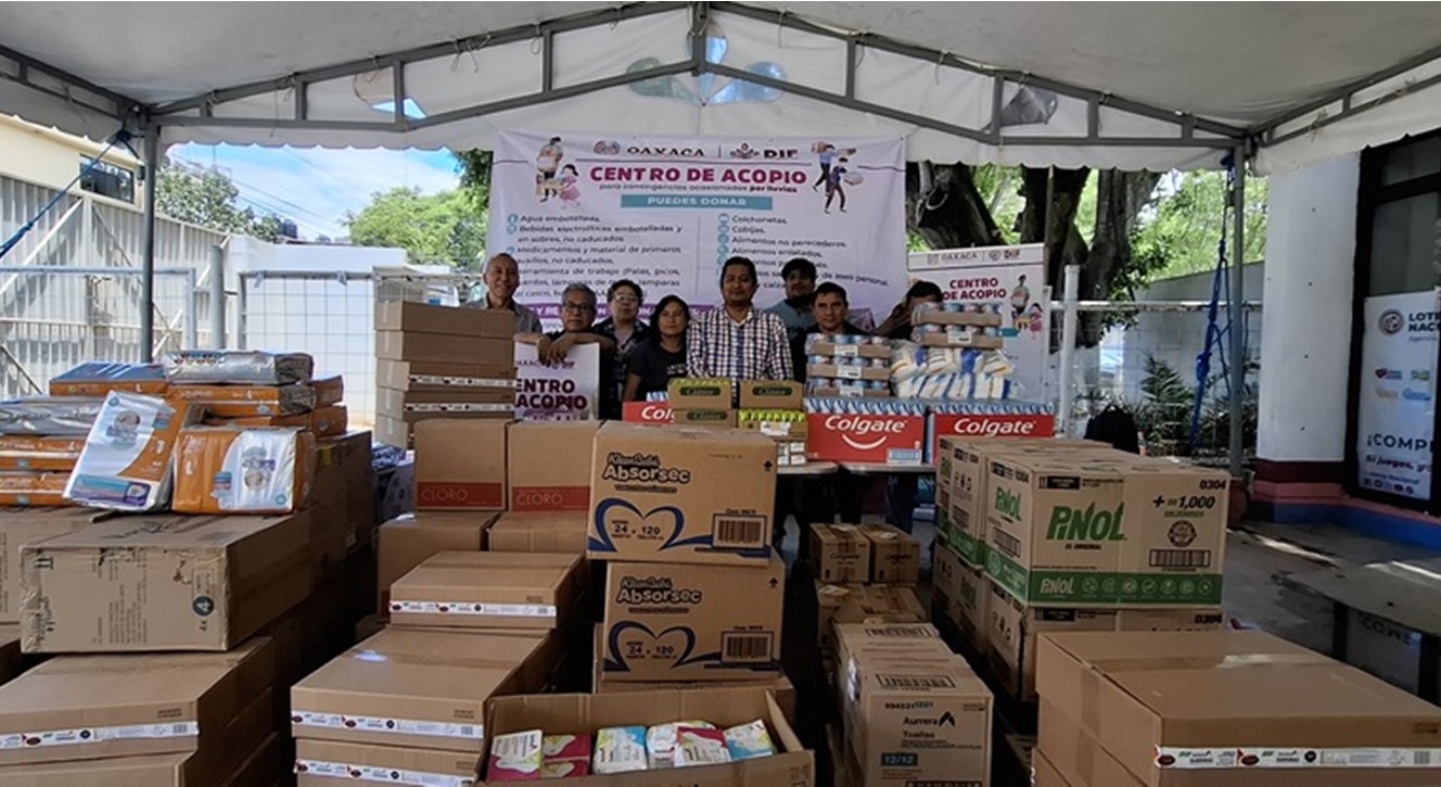 DIF Oaxaca mantiene activo centro de acopio para apoyar a familias afectadas por lluvias