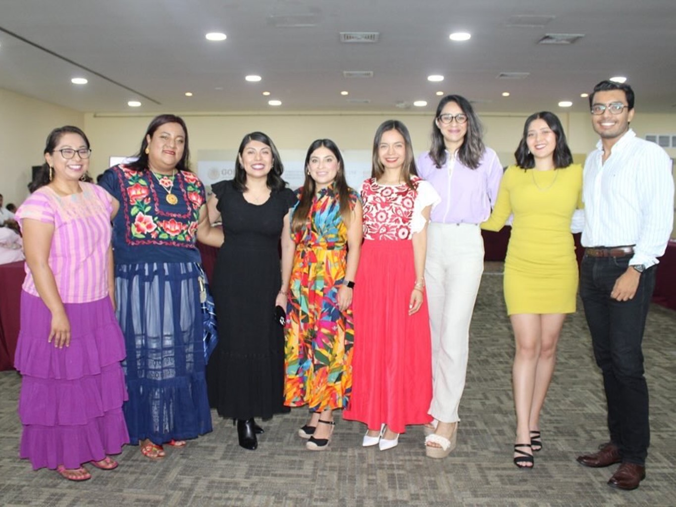 Expone Secretaría de las Mujeres nuevo modelo de atención a las oaxaqueñas en encuentro regional