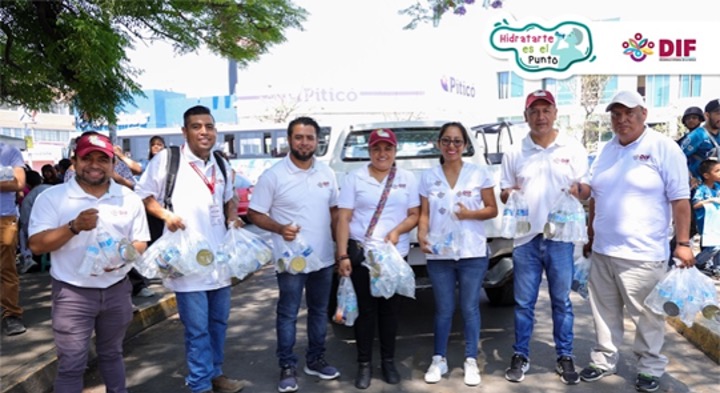 Activa DIF Estatal el plan “Hidratarte es el Punto”, en la capital oaxaqueña