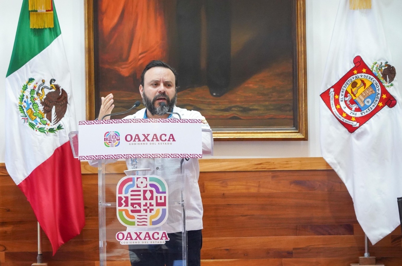 Logra Sego consensos con comunidades para continuar trabajos de construcción de la carretera Mitla-Tehuantepec