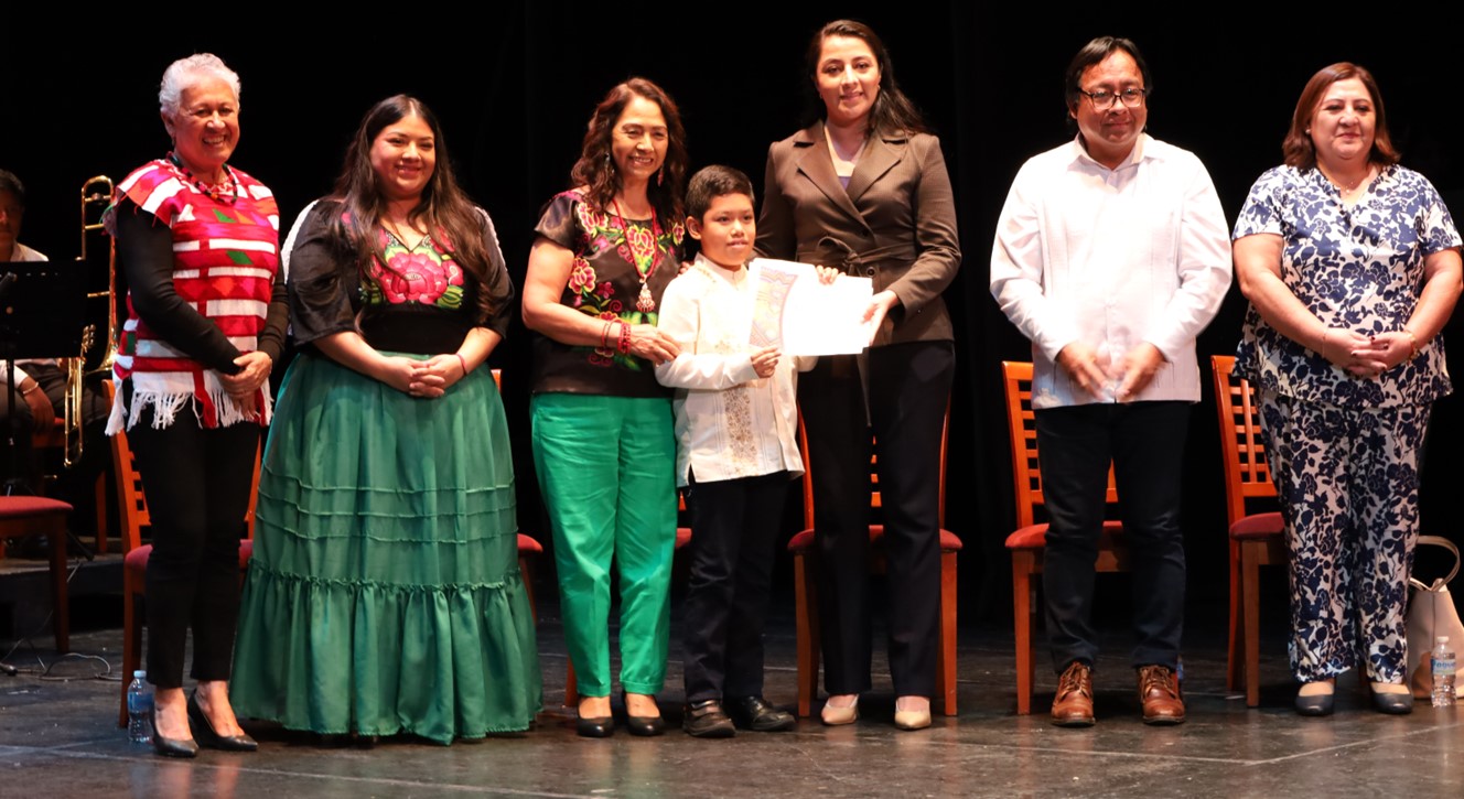Festeja CCO el 12 aniversario del grupo folklórico Armonía