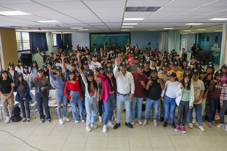 Estudiantes de nuevo ingreso de la UTVCO reciben curso de inducción