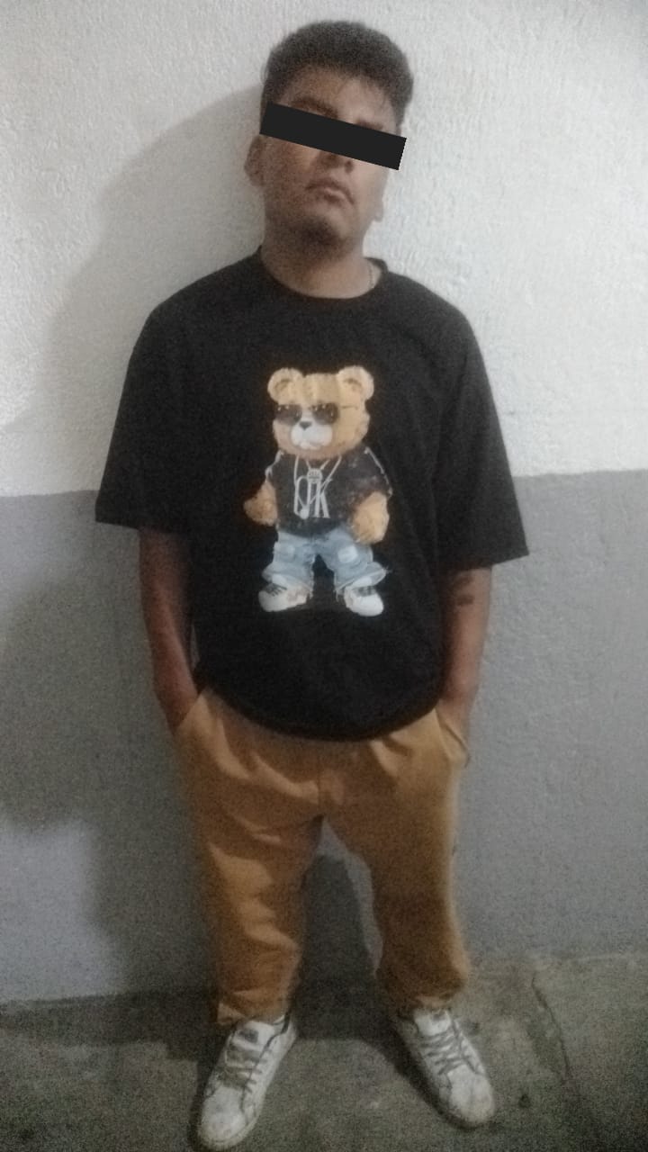 Policía Estatal detiene a tres hombres sobre Riveras del río Atoyac