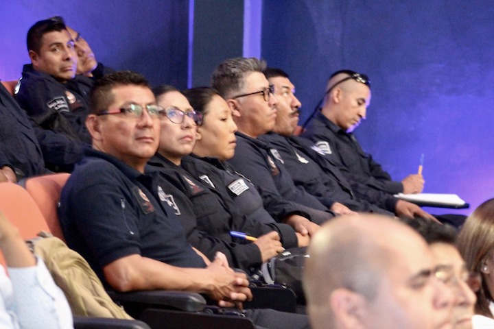Sensibilizan a policías municipales de Huajuapan de León en temas de perspectiva de género