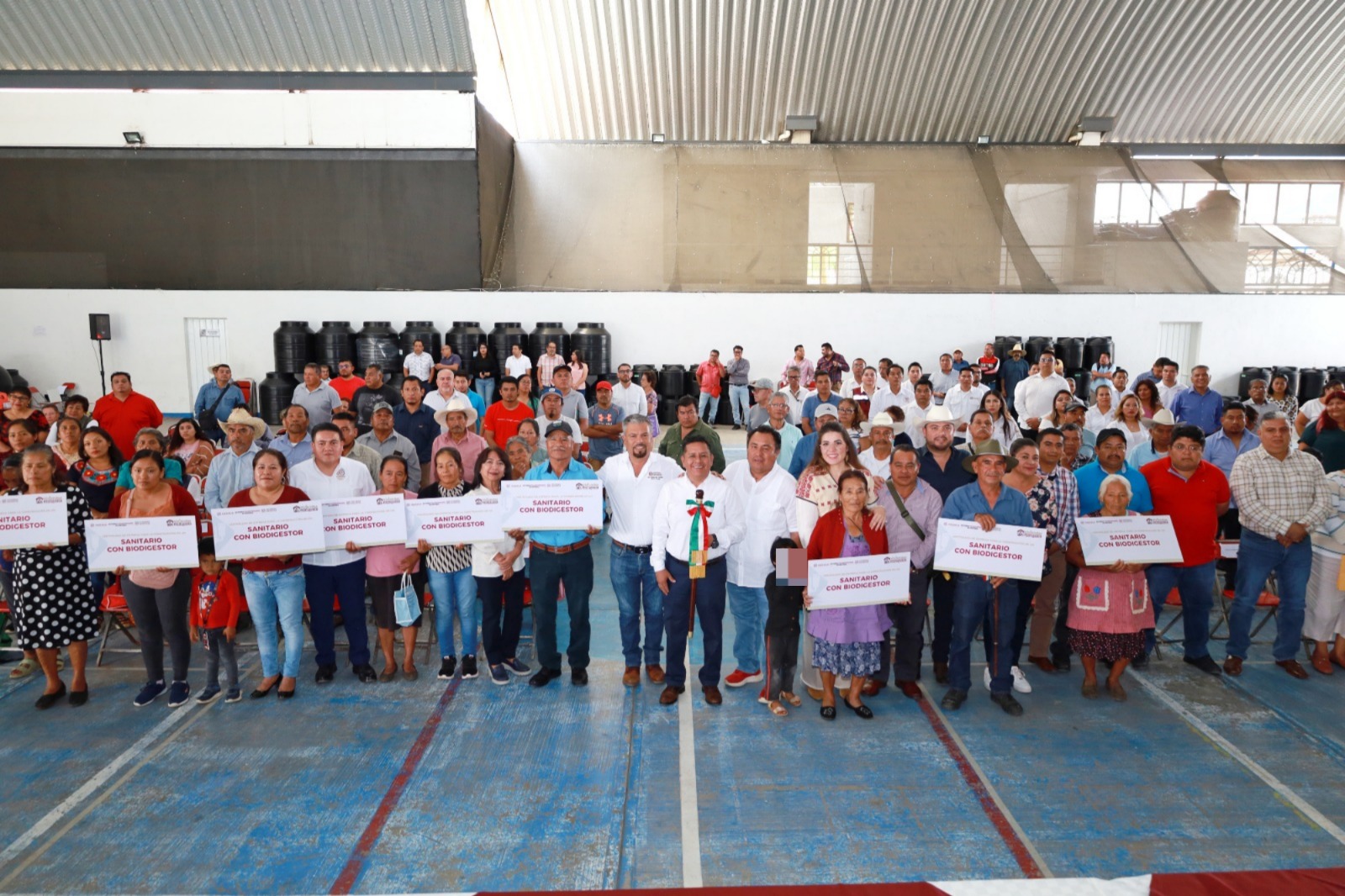 Mejora Gobierno de Oaxaca viviendas en Zimatlán de Álvarez