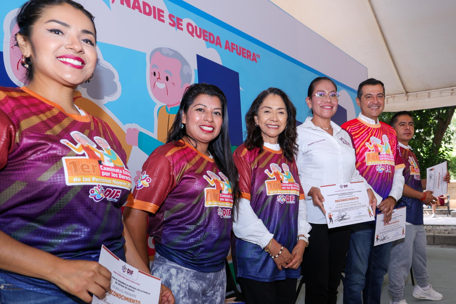 Promueve DIF Oaxaca la Primera Caminata Estatal por los Derechos de las Personas Mayores