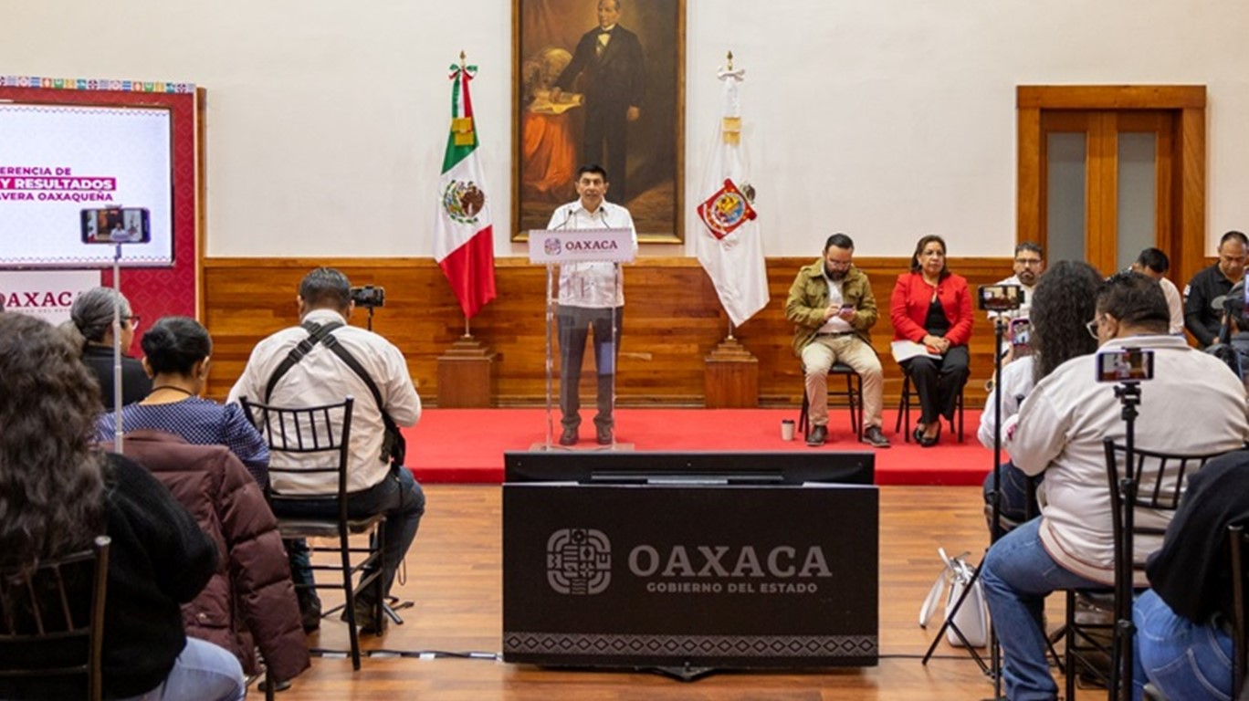 Gobierno de Oaxaca actuará y brindará acompañamiento legal al pueblo Mixe por reciente caso de apropiación cultural: Salomón Jara