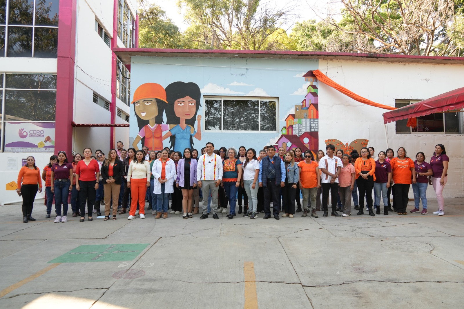 Devela Soapa mural para visibilizar y respetar el trabajo de las mujeres