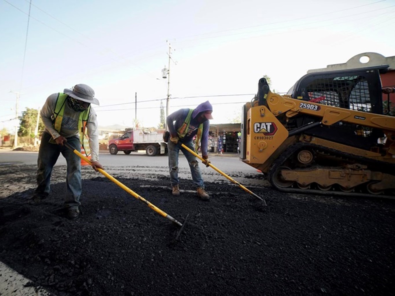 Con Obras Primavera, Gobierno de Oaxaca renueva vialidades para un tránsito seguro
