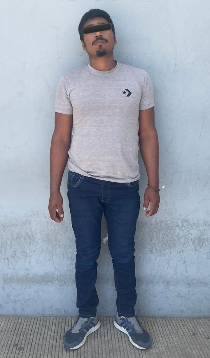 Detiene Policía Estatal a dos masculinos por posesión de sustancias ilícitas