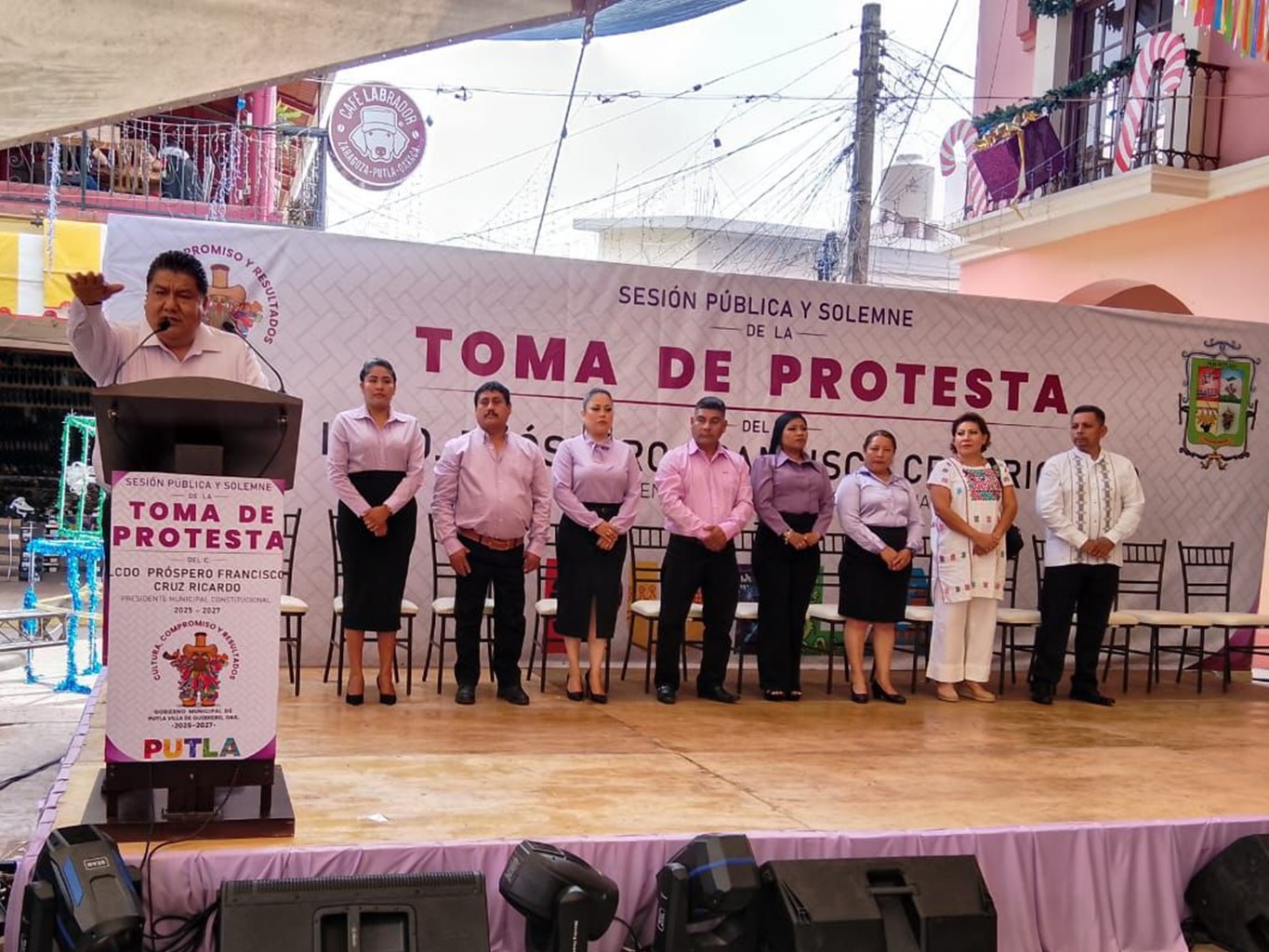 Transcurre jornada de relevo de autoridades en un clima de seguridad y paz social